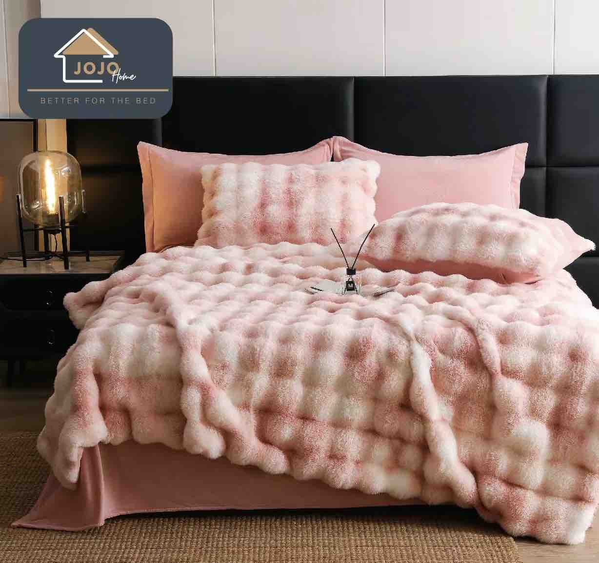 Lenjerie De Pat Pufoasa Rabbit Luxury Edition, 6 Piese, 2 Persoane