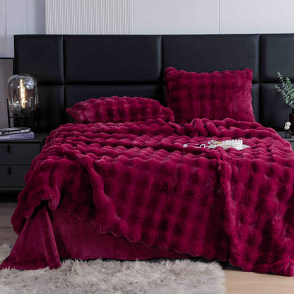Lenjerie De Pat Pufoasa Rabbit Luxury Edition, 6 Piese, 2 Persoane